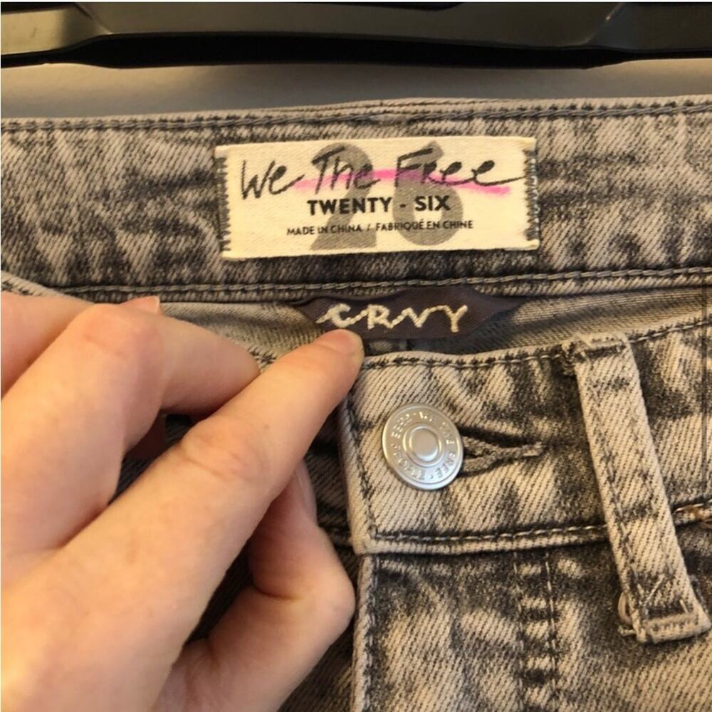 NWT We The Free Free People Grey Acid Wash Denim Jeans Size 26 - Picture 8 of 8